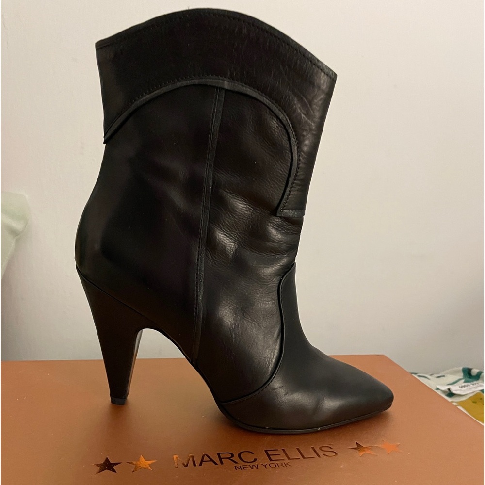 Marc Ellis NIB black leather stiletto cowboy boots size 39 made in Italy.